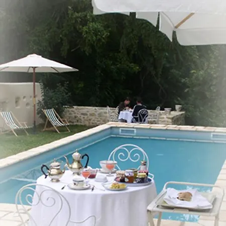 Le Clos Margot Bed & Breakfast *